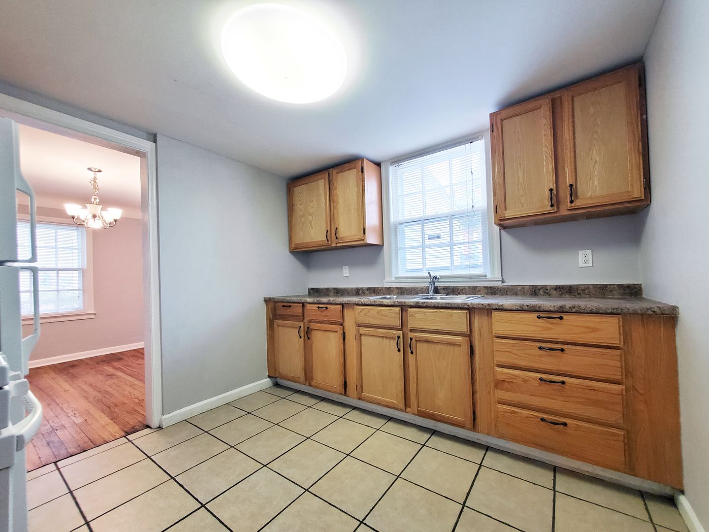 3 bed – 1.5 Bath Cape Cod for Rent Image