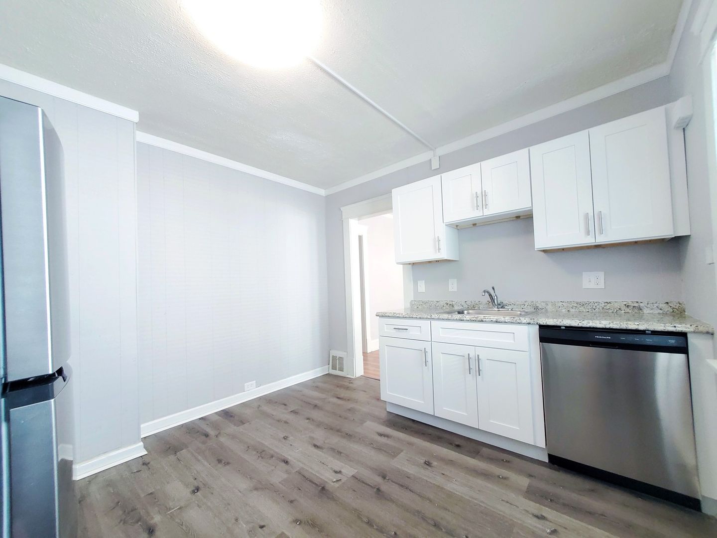 2 Bed – 1 Bath 1st-Floor Duplex Unit for Rent in Cleveland Heights! Image