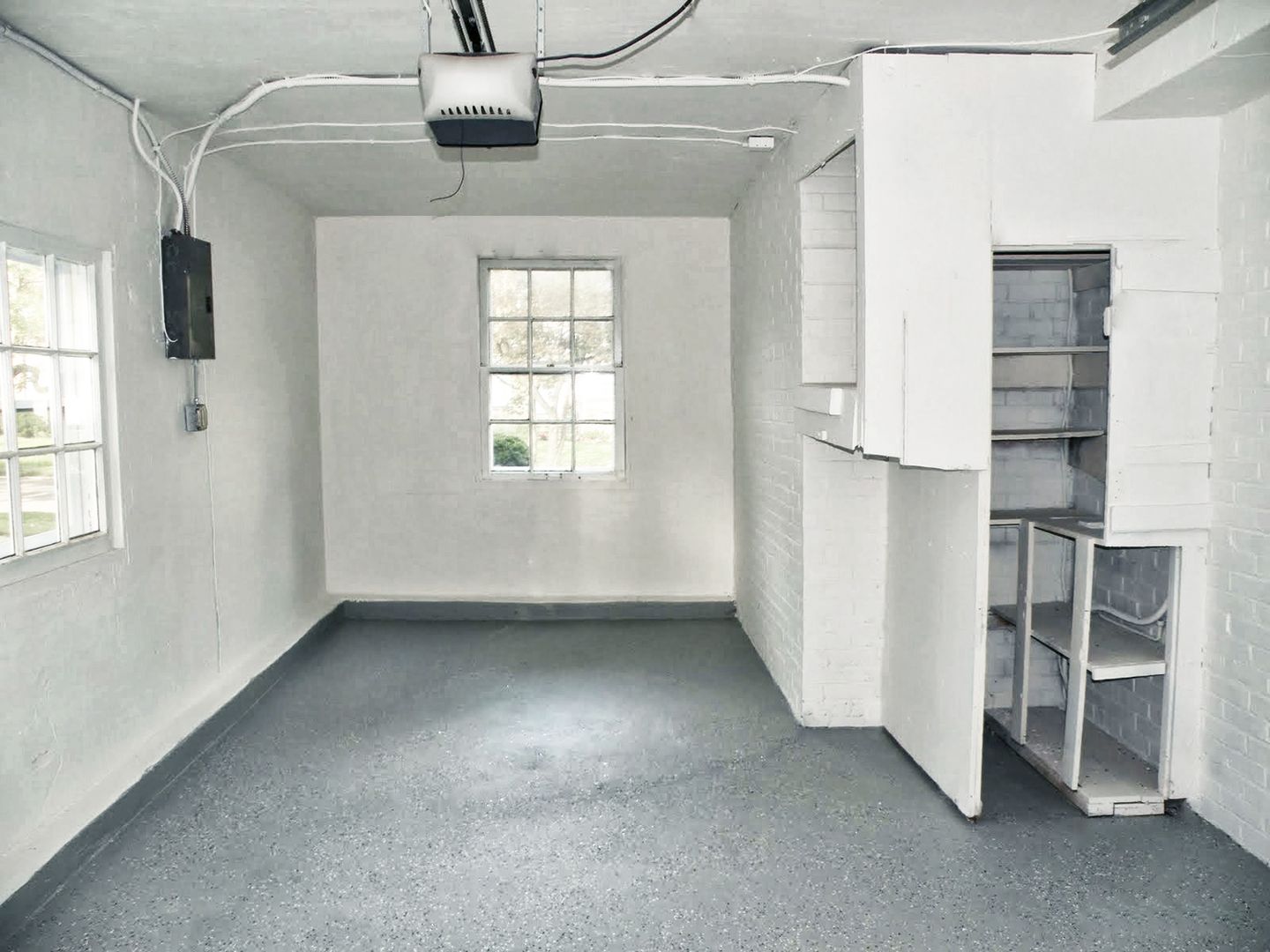 3 bed – 1.5 Bath Cape Cod for Rent Image