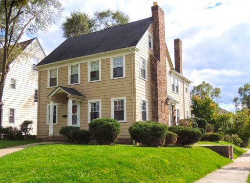 2 Bed – 1 Bath, 1st Floor Unit available for Rent!