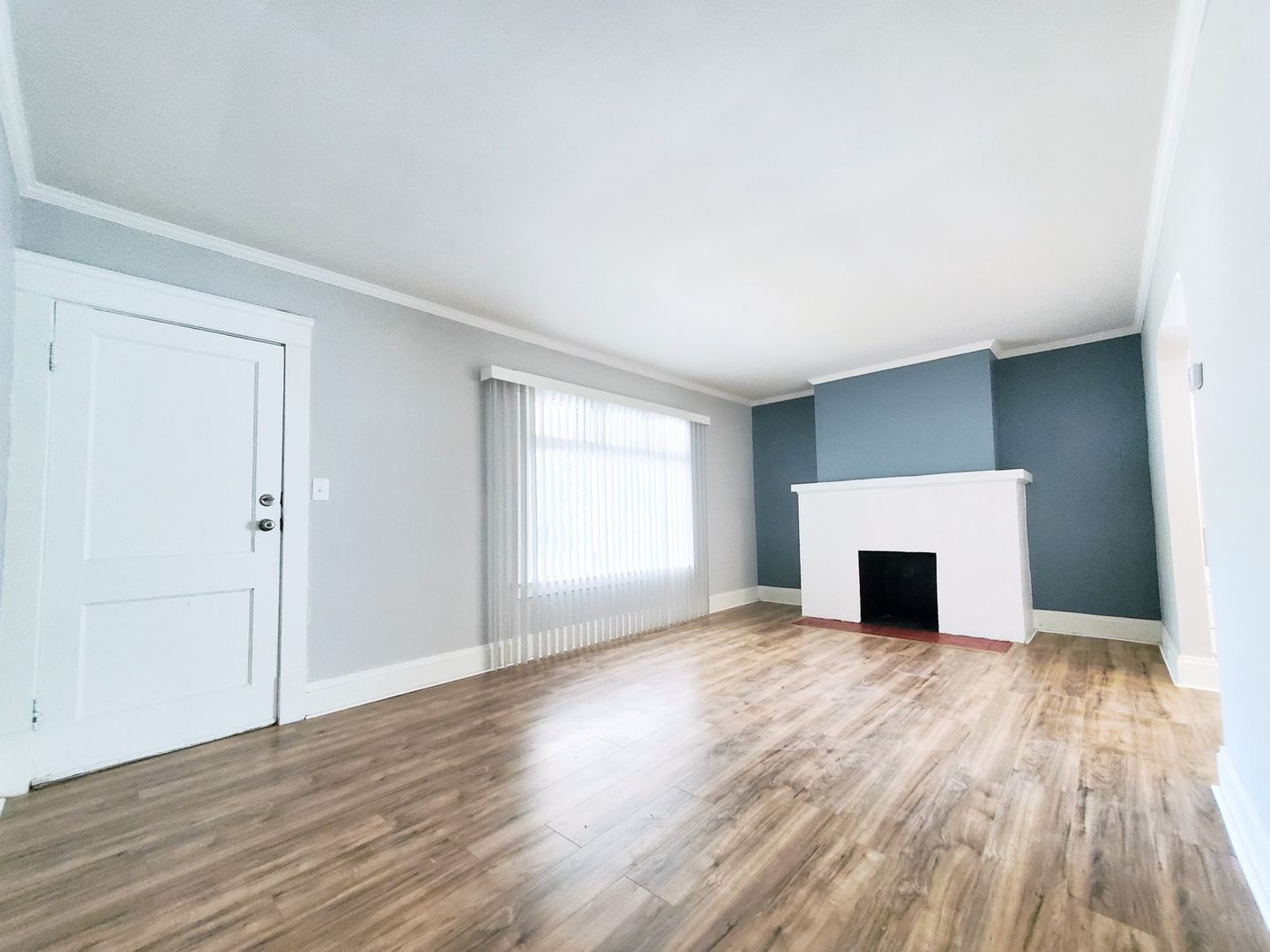 2 Bed – 1 Bath 1st-Floor Duplex Unit for Rent in Cleveland Heights! Image