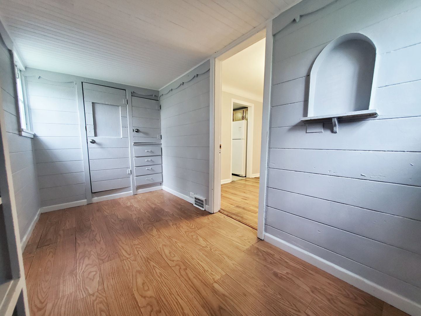 3 bed – 1.5 Bath Cape Cod for Rent Image