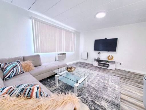 1 Bed and 1 Bath Apartments for Rent in Cleveland | Fully Renovated