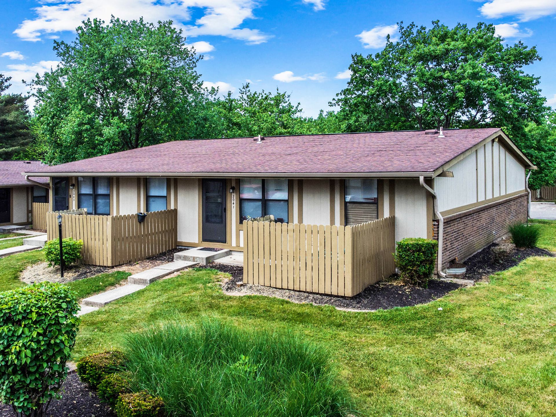 Studio Apartment with 1 Bath for Rent | Entirely Renovated Image