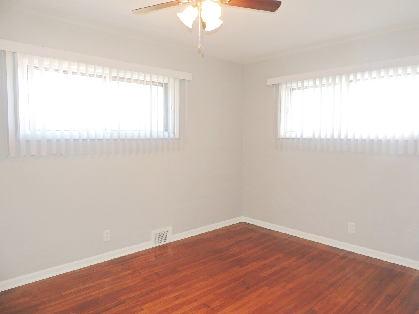 3 Bed – 1 Full Bath Ranch for Rent Image