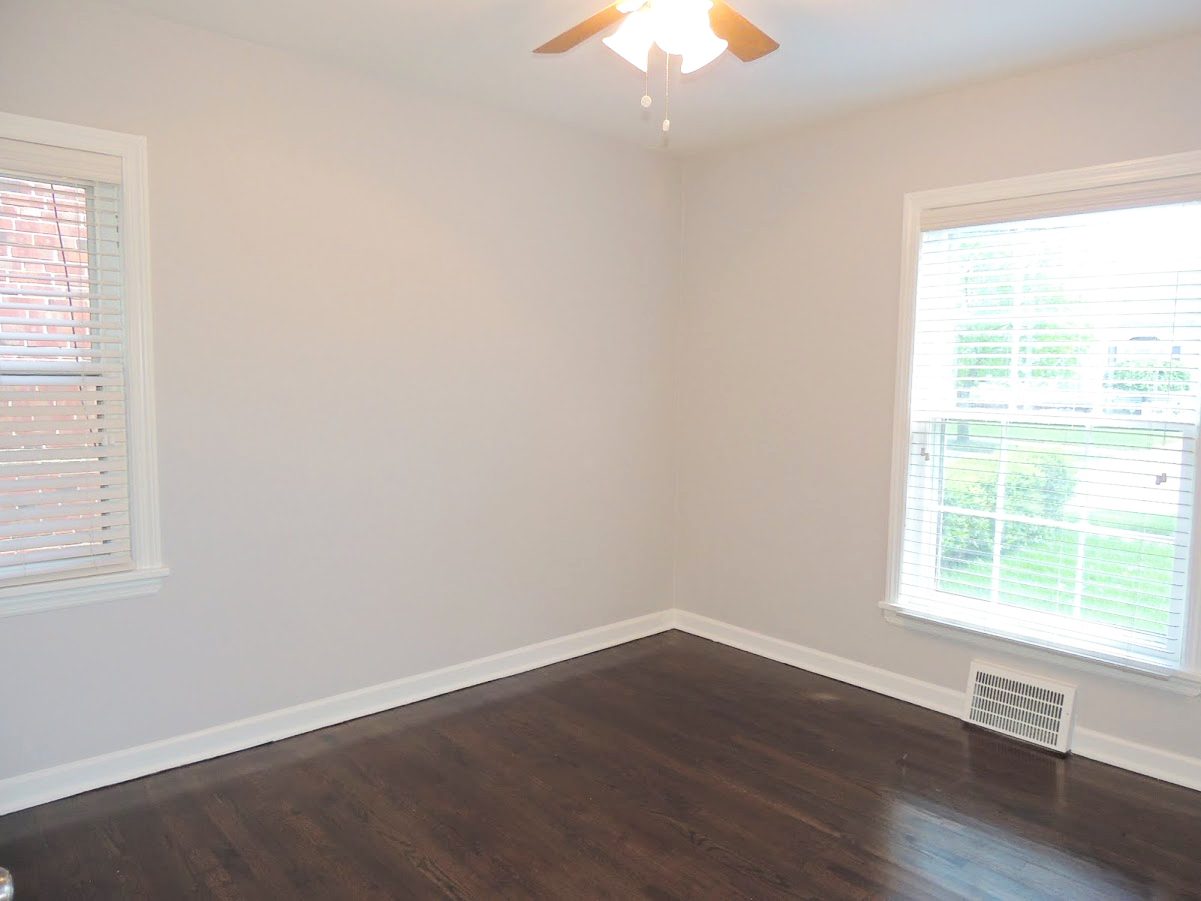 3 Bed – 1 Bath Cape Cod for Rent! Image