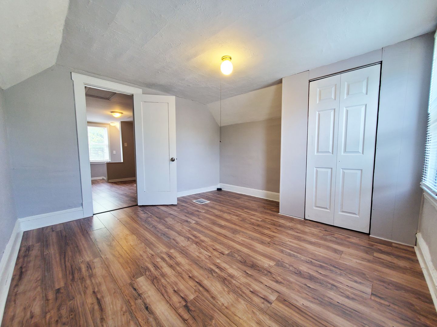 3 Bed – 2 Full Bath Cape Cod for Rent Image