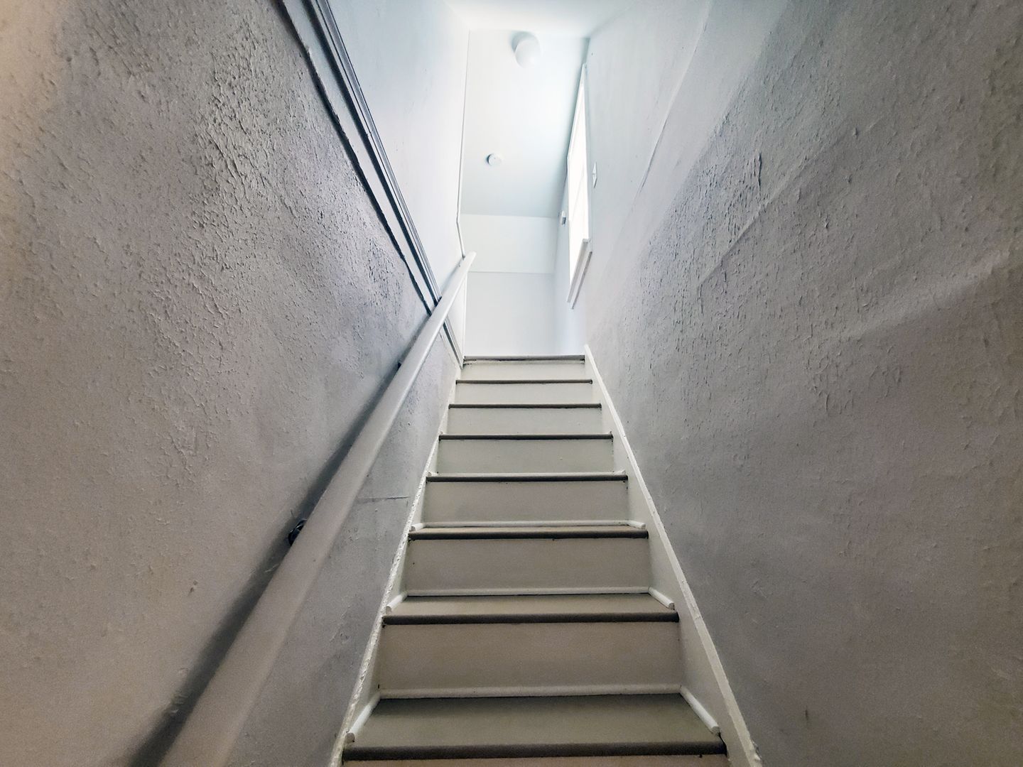 3 Bed – 2 Full Bath Cape Cod for Rent Image