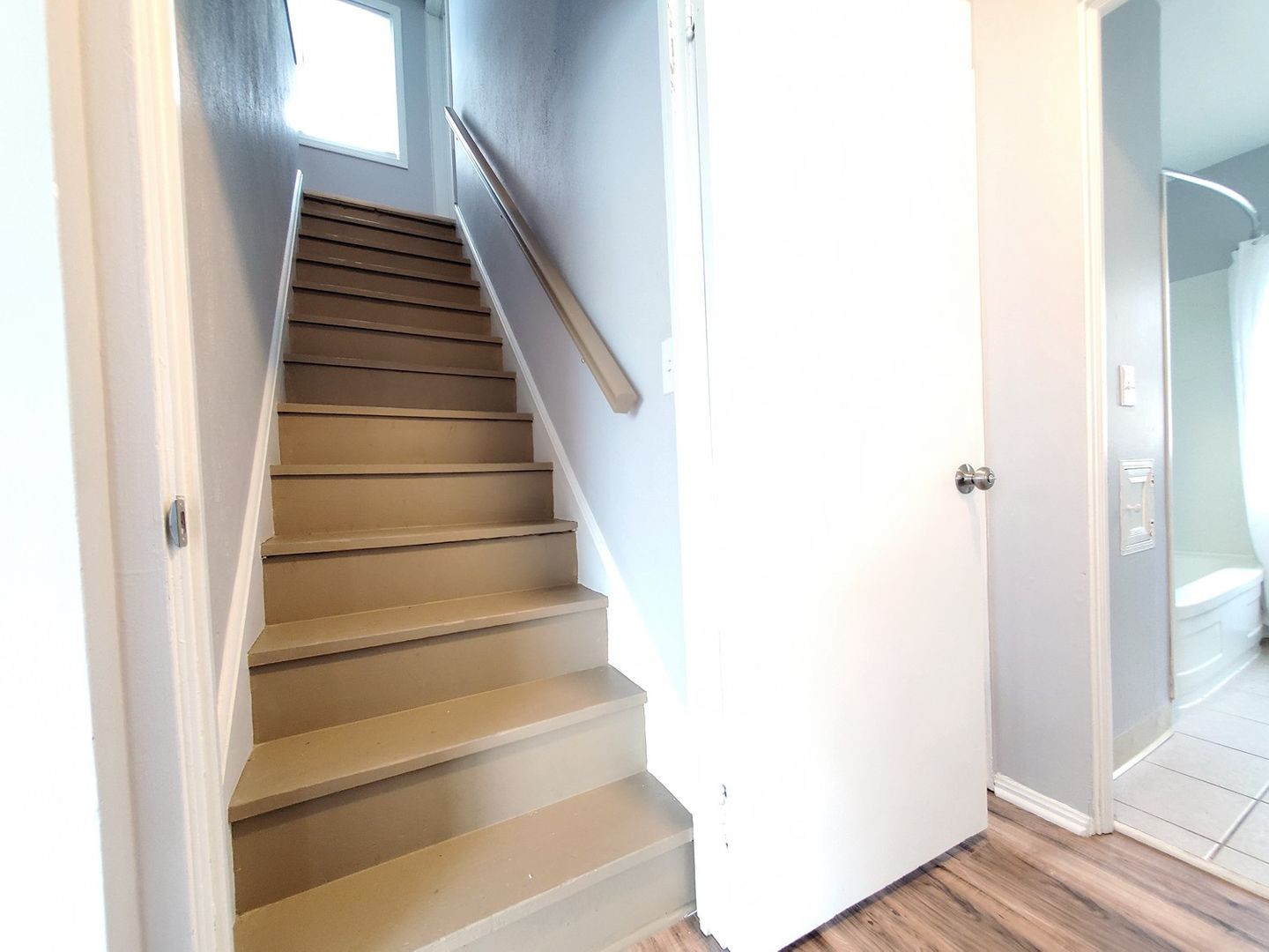 3 Bed – 2 Bath Cape Cod for Rent in Maple Heights! Image