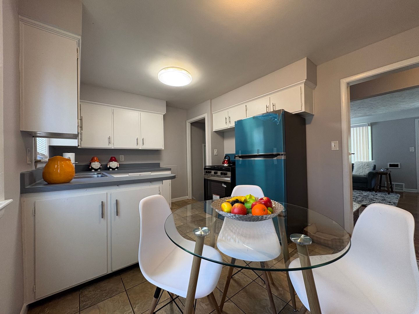 Completely Renovated 3 Bed – 2 Full Bath Cape Cod for Rent! Image