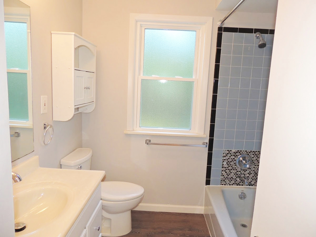 2 Bed – 1 Bath Ranch for Rent in Willowick! Image