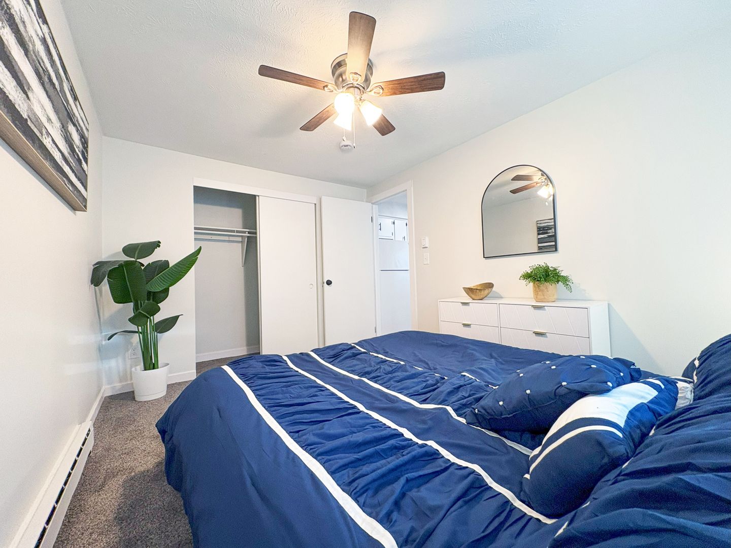 1 Bed and 1 Bath Apartments for Rent in Canton | Newly Renovated Image