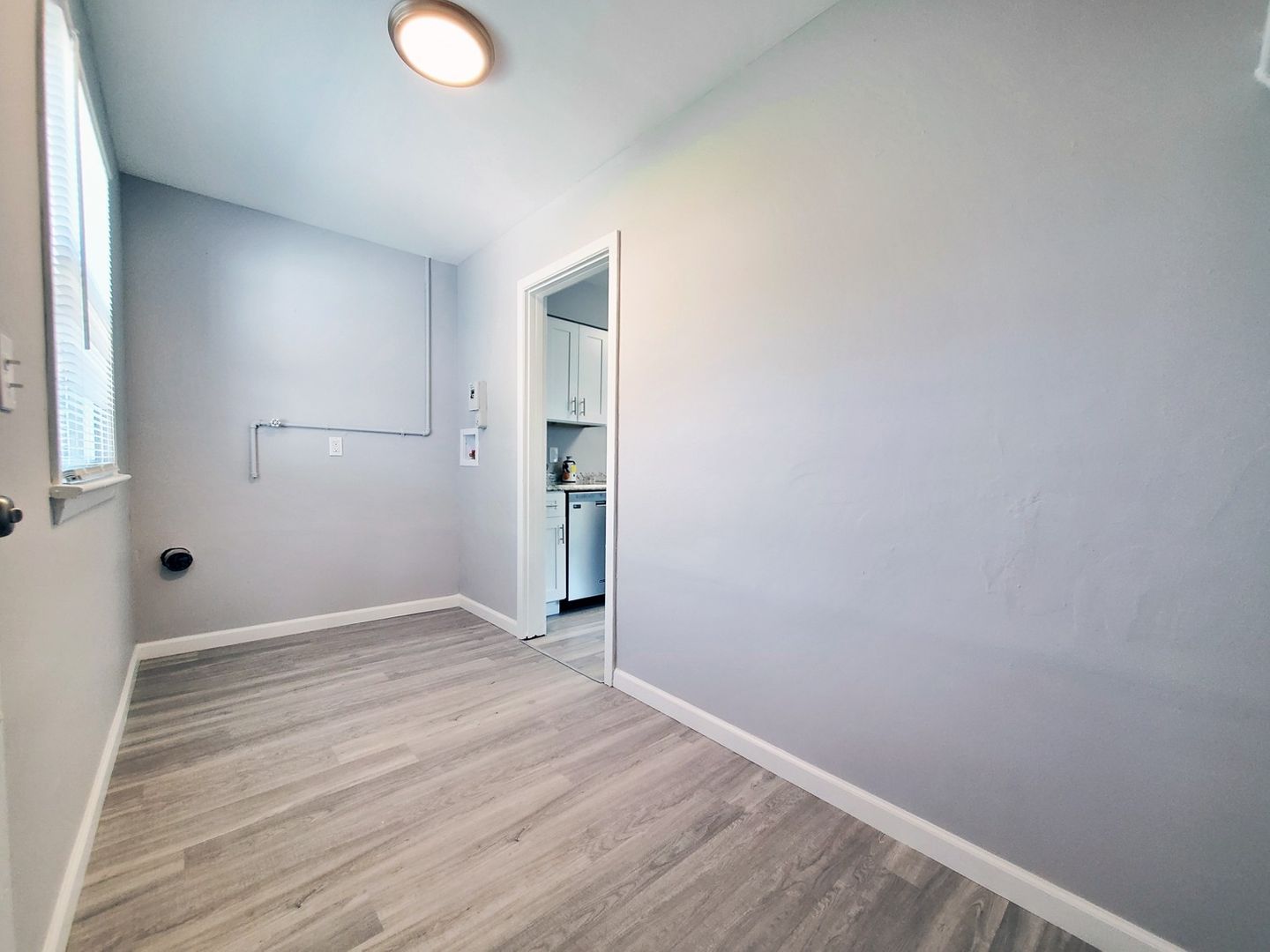 4 Bed – 1 Bath Cape Cod for Rent Image