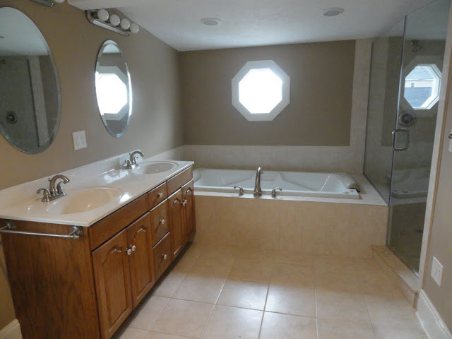 4 Bed – 1.5 Bath Colonial for Rent in Shaker Heights | Beautiful Updates! Image