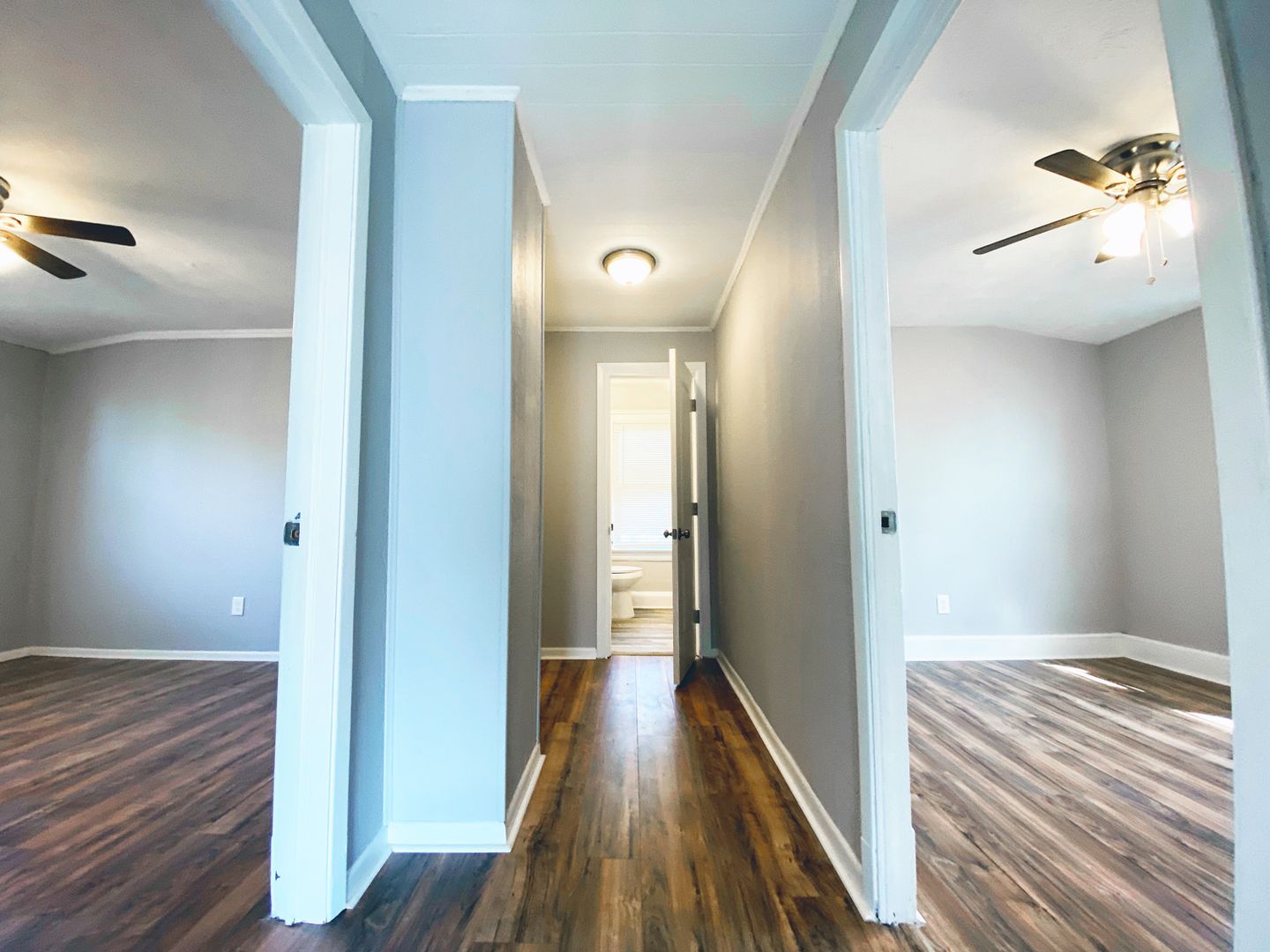 Newly Renovated 3 Bed 1 Bath House for Rent! Image