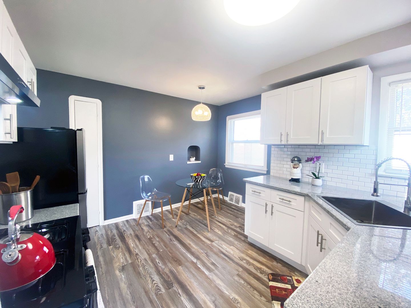 Completely Renovated 3 Bed – 1 Bath Bungalow for Rent in Garfield Heights! Image