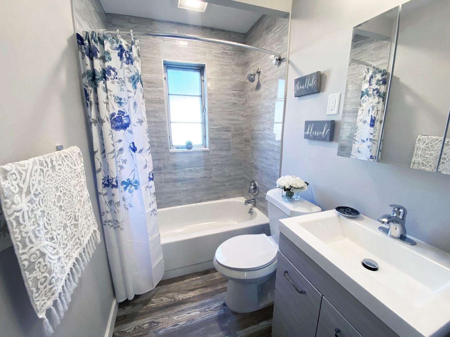 Completely Renovated 3 Bed – 1 Bath Bungalow for Rent in Garfield Heights! Image