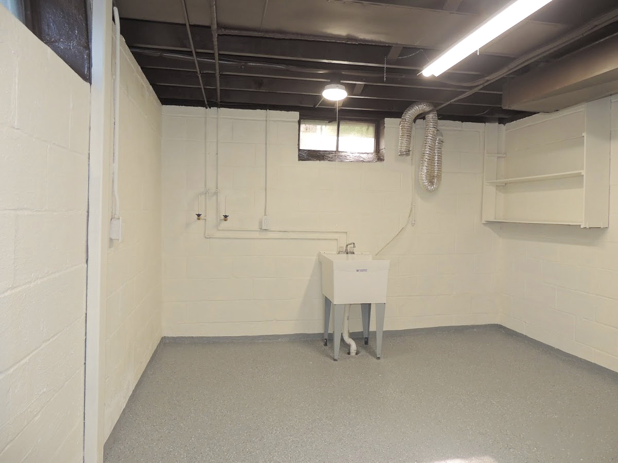 2 Bed – 1 Bath Ranch for Rent in Willowick! Image