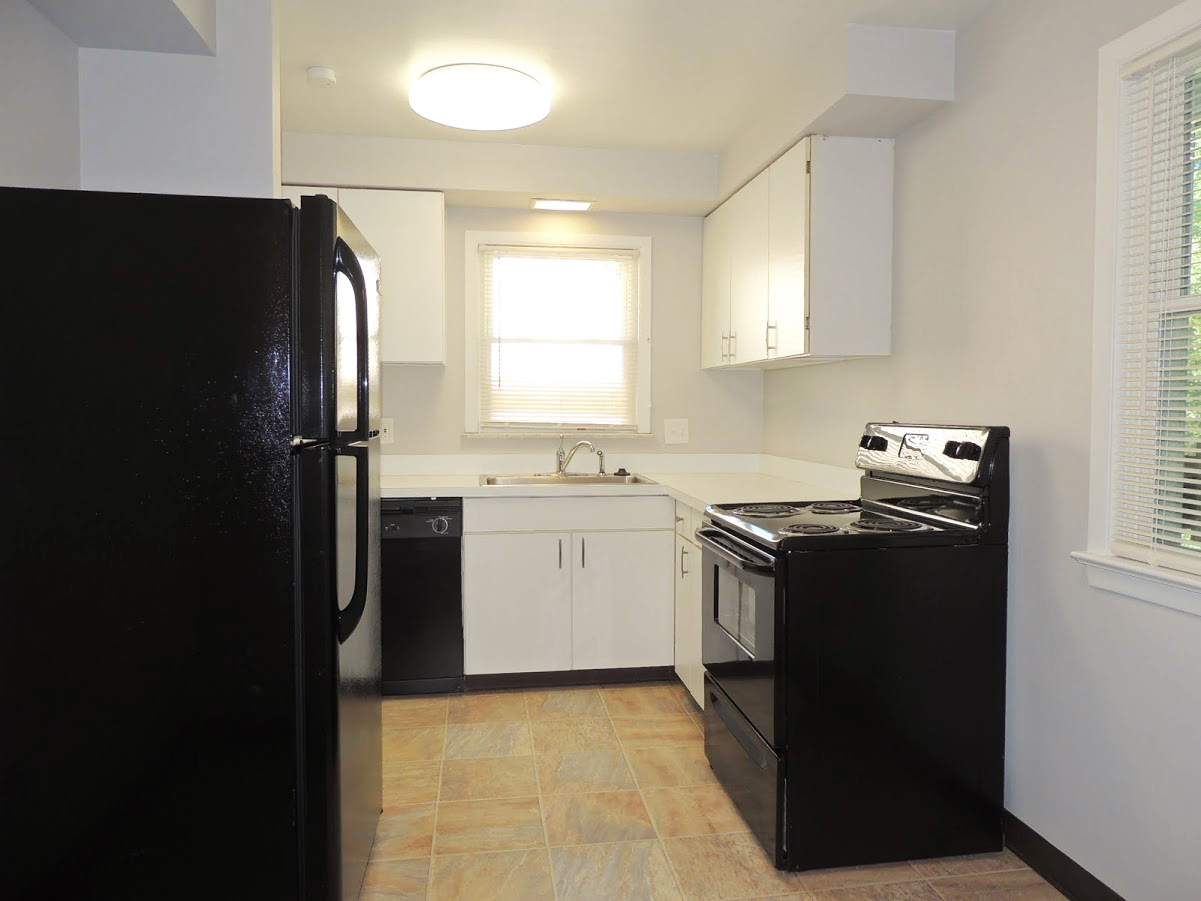 2 Bed – 1 Bath Ranch for Rent in Willowick! Image