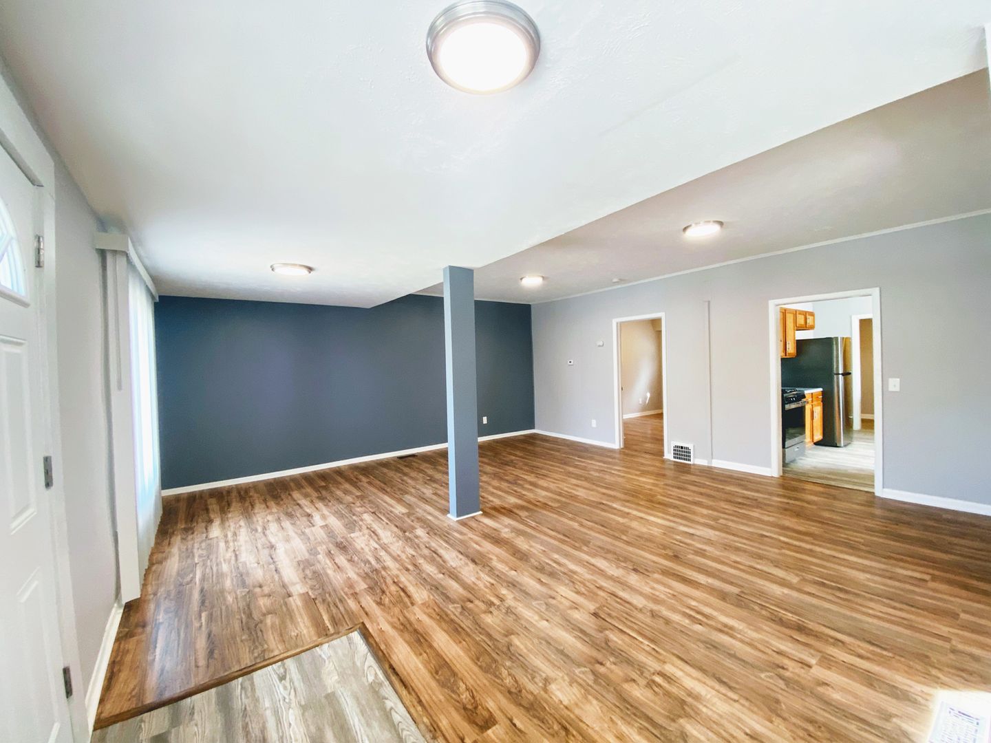 Newly Renovated 3 Bed 1 Bath House for Rent! Image