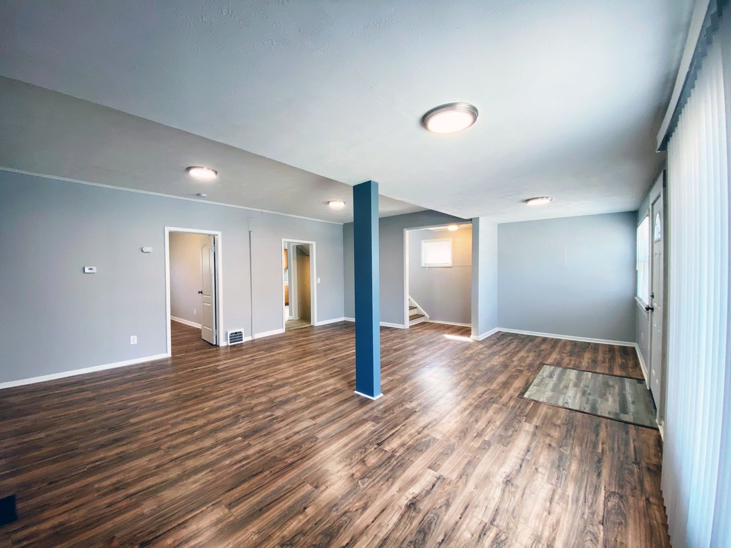 Newly Renovated 3 Bed 1 Bath House for Rent! Image