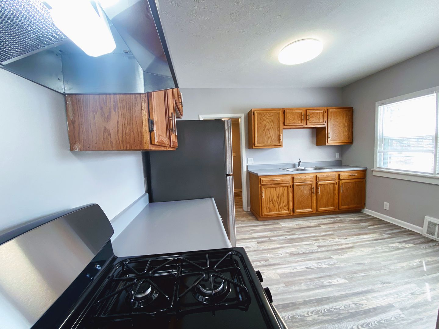 Newly Renovated 3 Bed 1 Bath House for Rent! Image