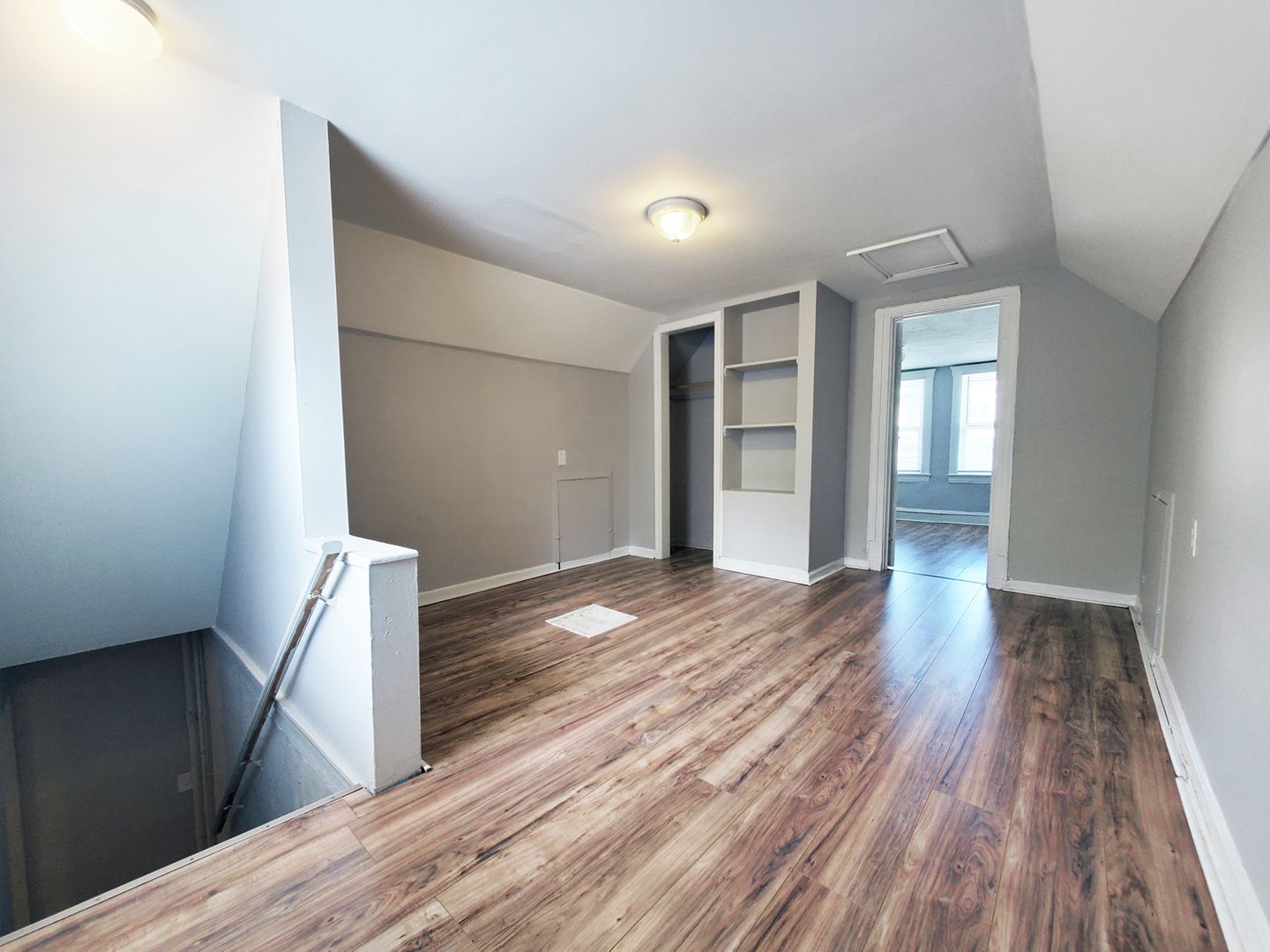 3 Bed – 2 Full Bath Cape Cod for Rent Image