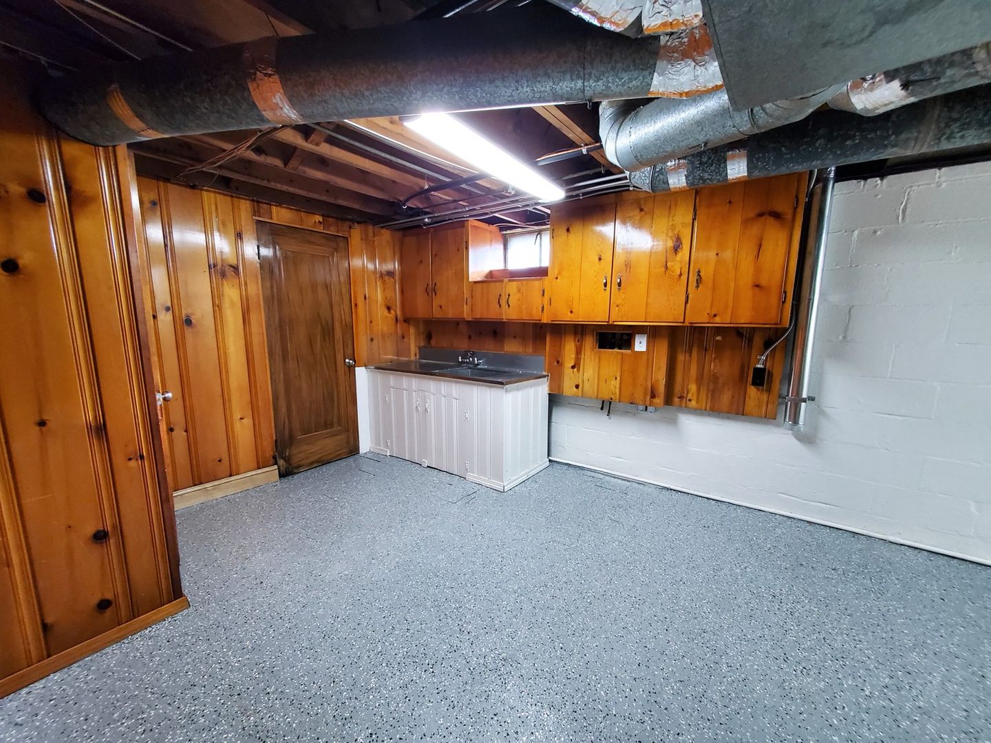 3 Bed – 2 Full Bath Cape Cod for Rent! Image
