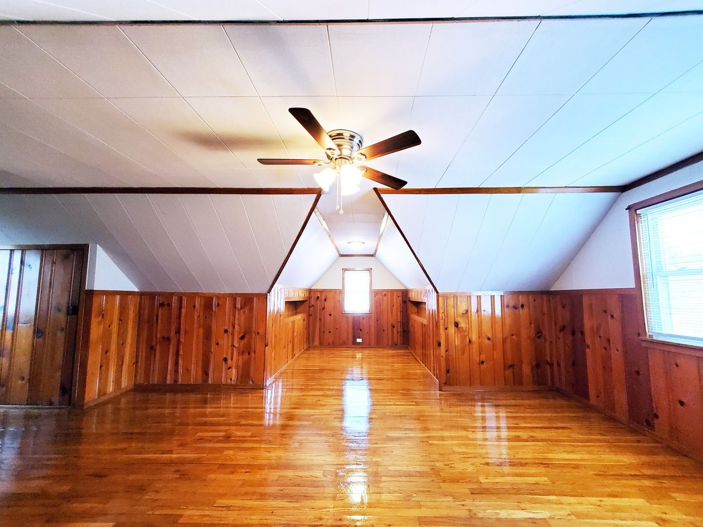 3 Bed – 2 Full Bath Cape Cod for Rent! Image