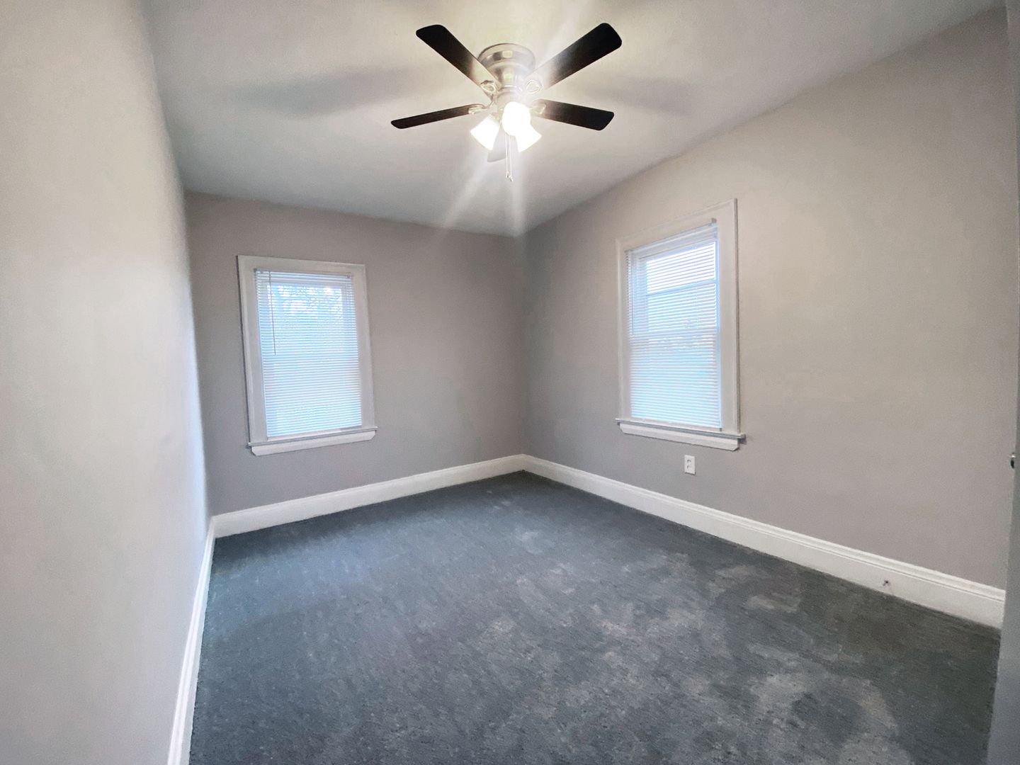 3 Bed – 1 Bath Colonial available for Rent in Garfield Hts! Image
