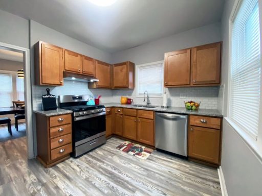 3 Bed – 1 Bath Colonial available for Rent in Garfield Hts!