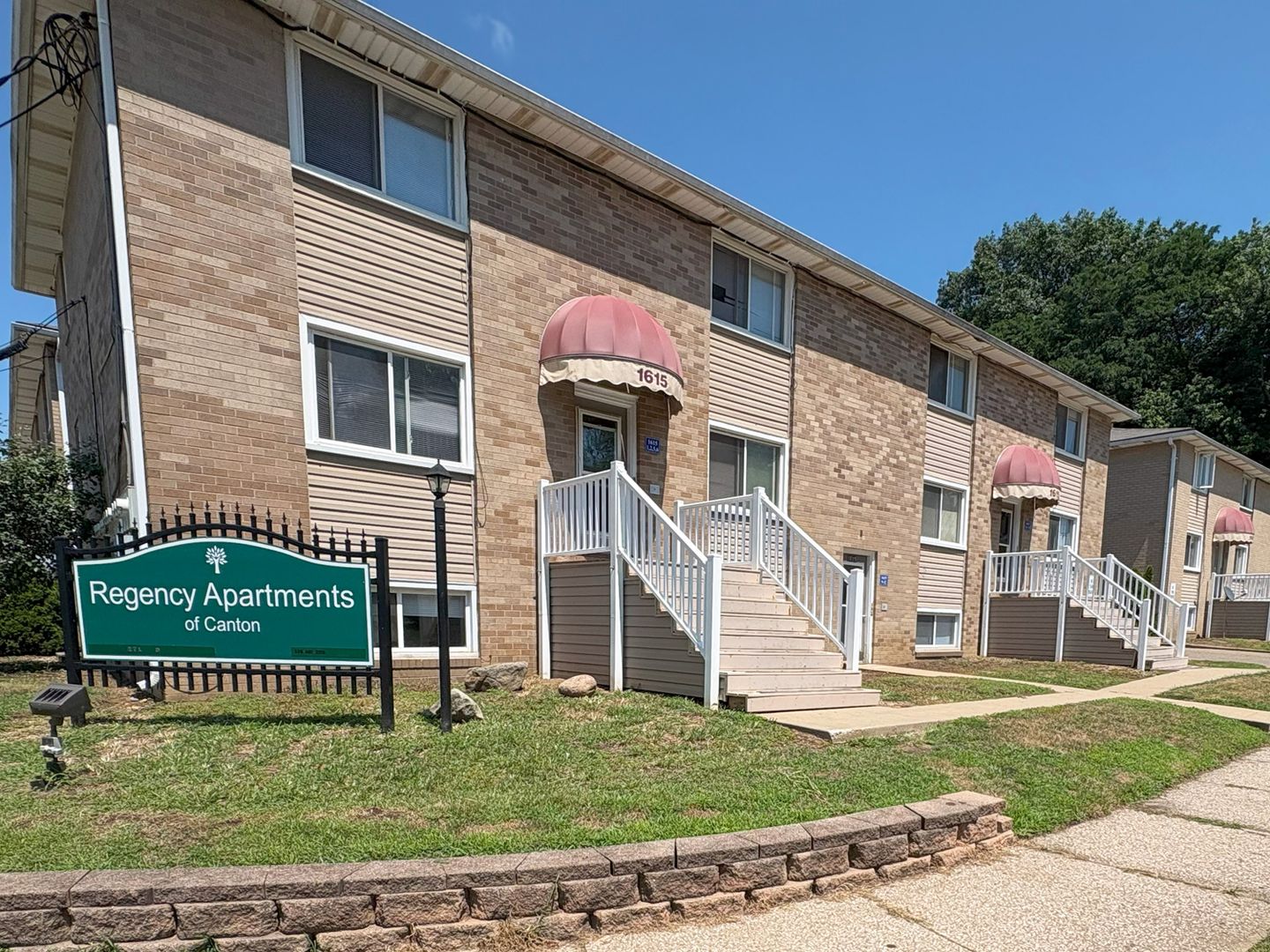 Efficiency Apartments for Rent in Canton | Newly Renovated Image