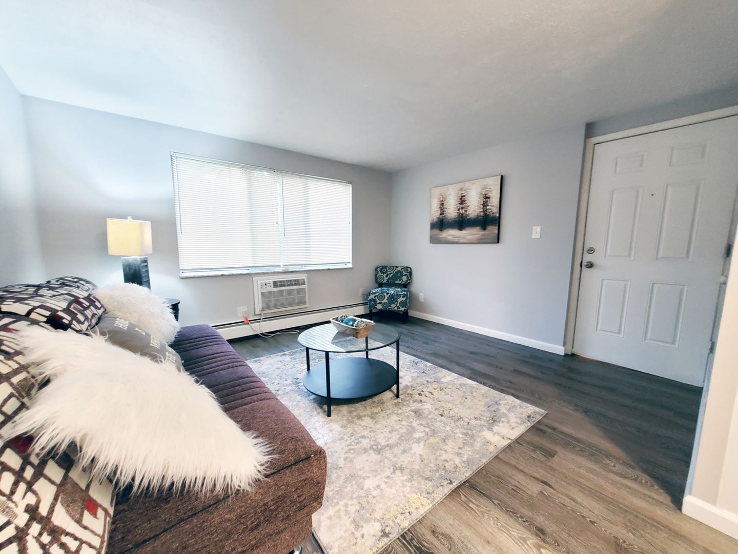 1 Bedroom Apartment Units for Rent Image