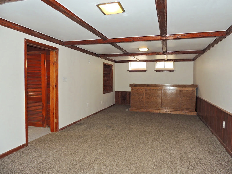 3 Bed & 2 Full Bath Cape Cod for Rent! Image