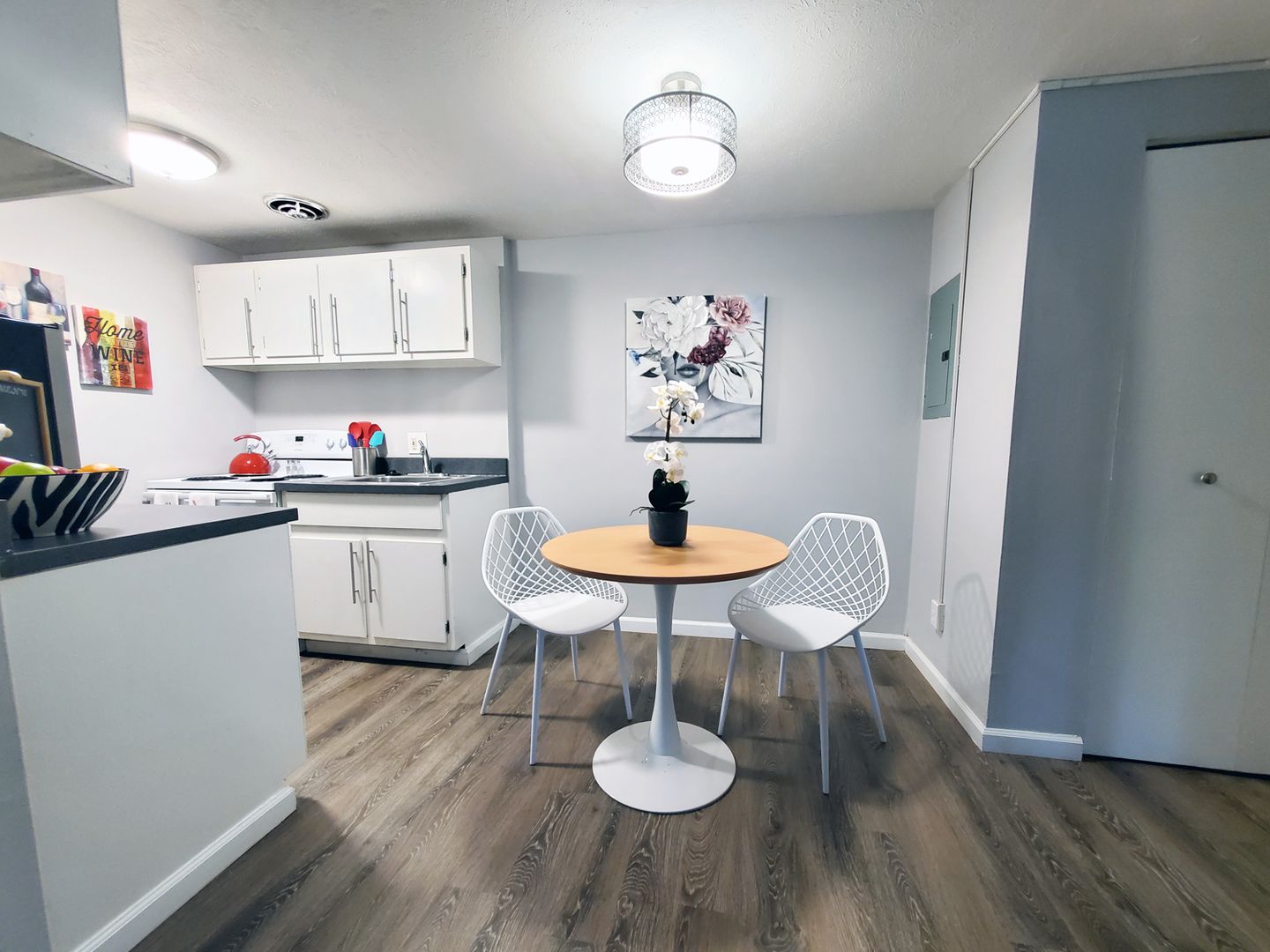 1 Bedroom Apartment Units for Rent Image