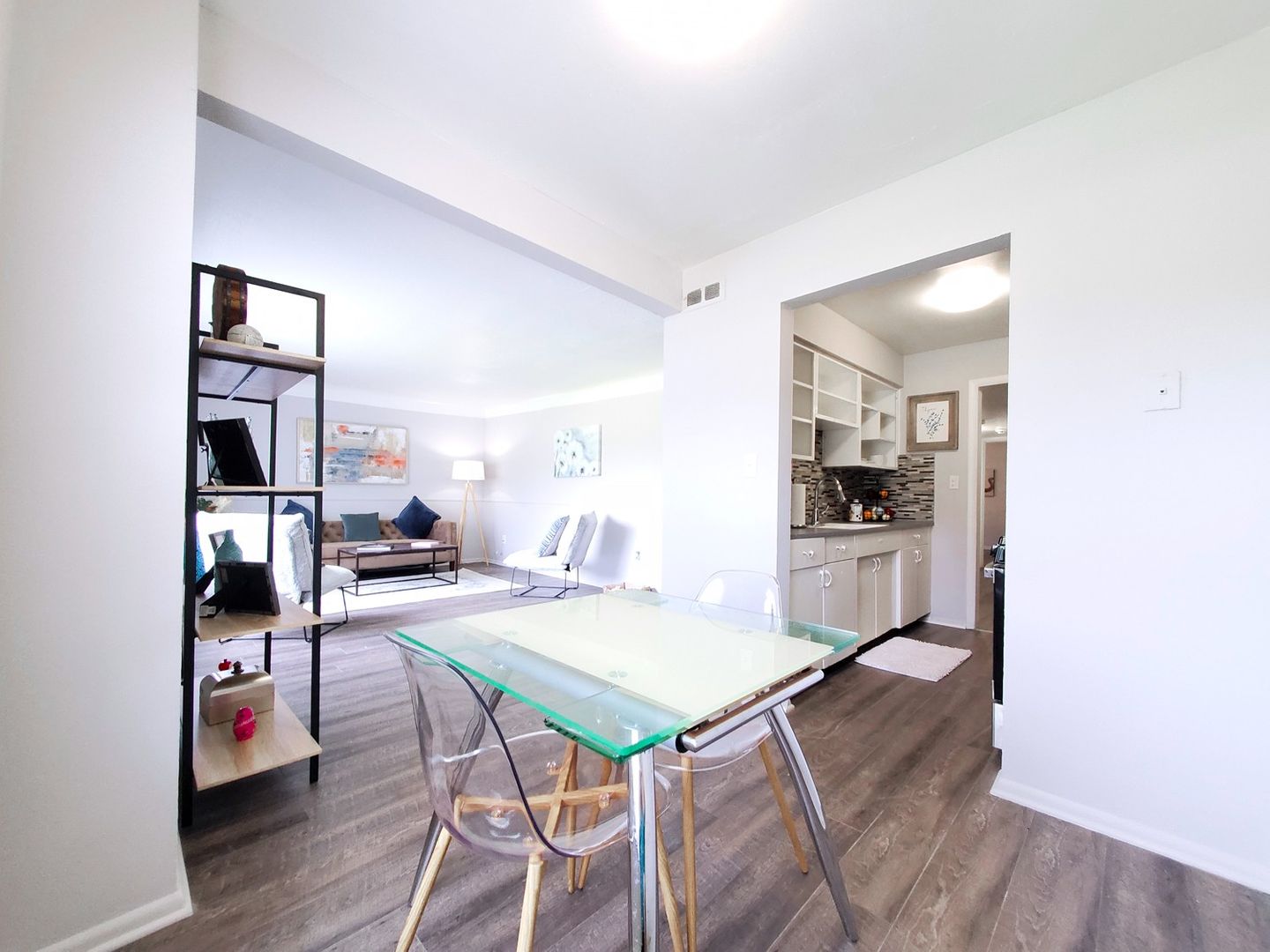 1 Bed – 1 Bath Apartment for Rent in Maple Heights | Newly Renovated! Image