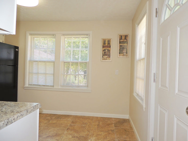 Beautifully Renovated 3BR Cape Cod in Shaker Heights – Spacious & Move-In Ready! Image