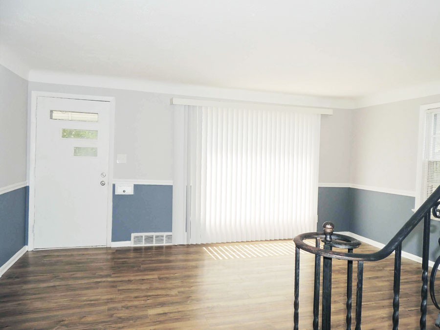 3 Bed – 1 Bath Cape Code for Rent in Maple Heights! Image