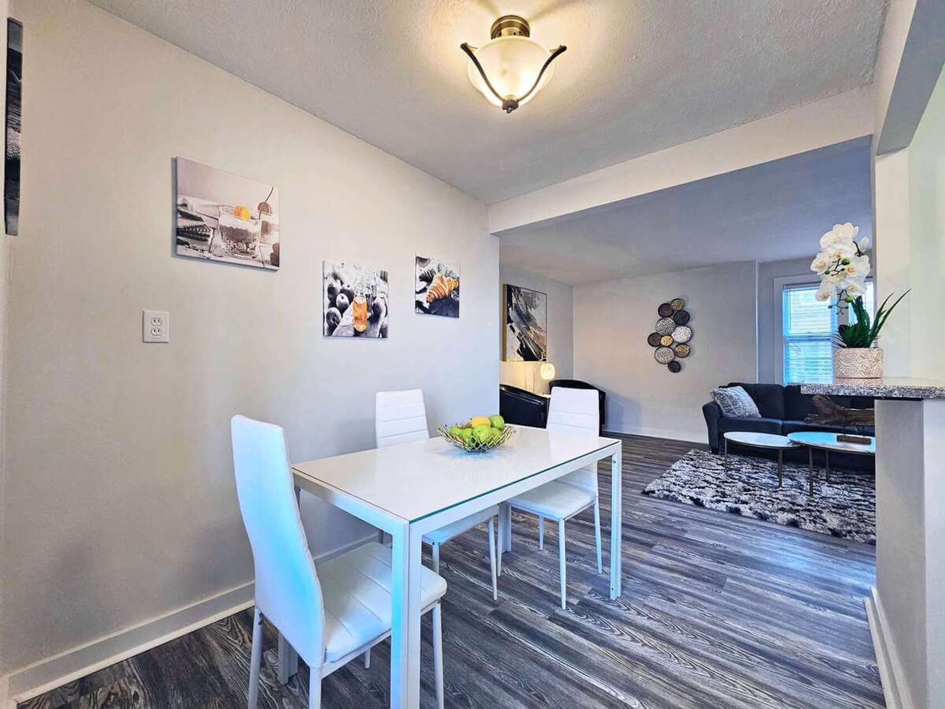 1 Bed and 1 Bath Apartments for Rent in Shaker Heights | Newly Renovated Image