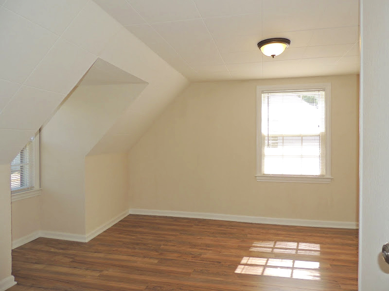 Beautifully Renovated 3BR Cape Cod in Shaker Heights – Spacious & Move-In Ready! Image