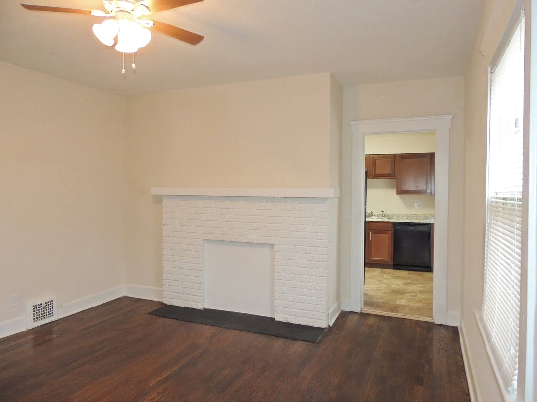 2 Bedroom – 1 Bathroom – Second Floor Unit Available | Completely Updated! Image