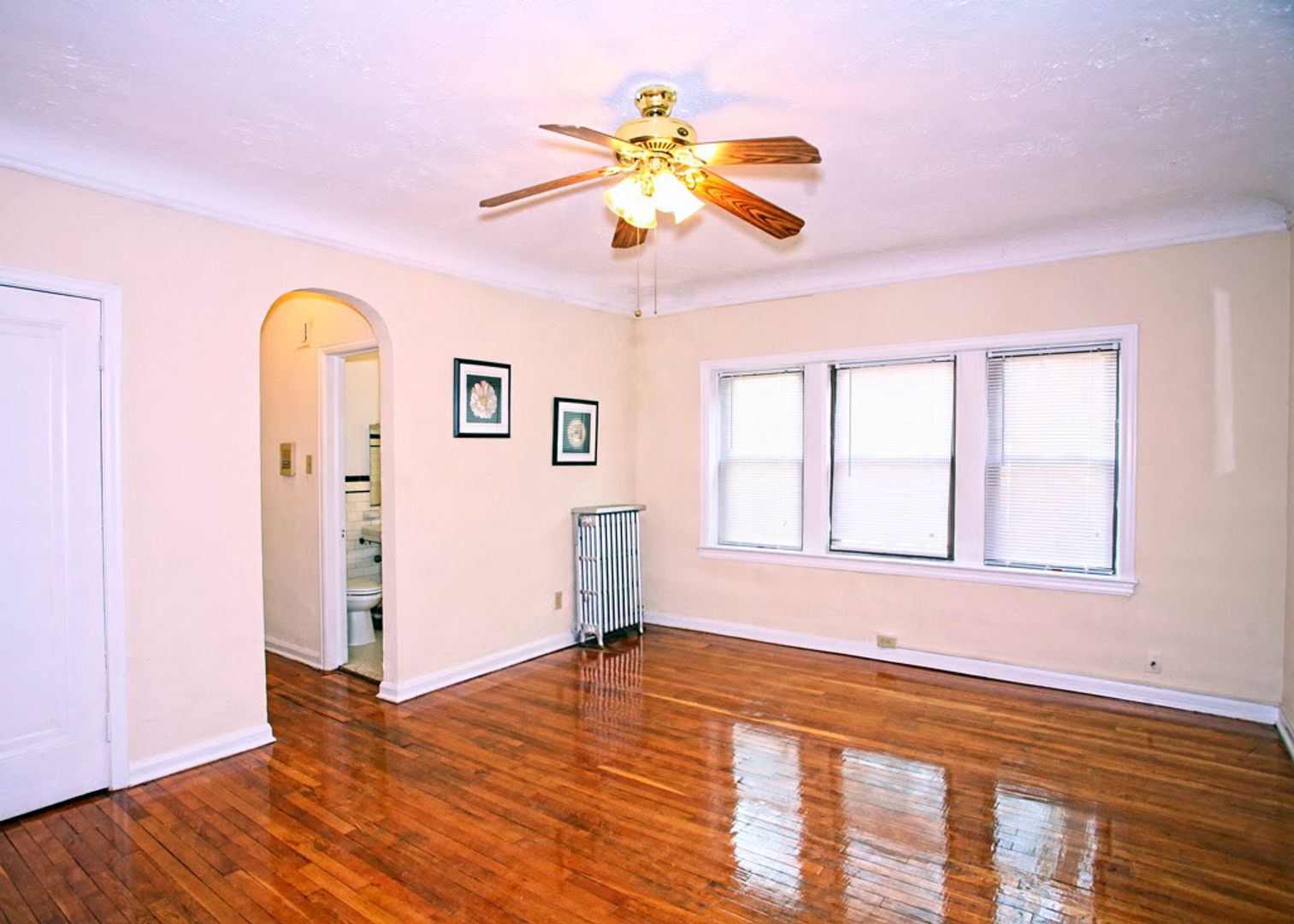 2 Bed – 1 Bath Apartment for Rent Image