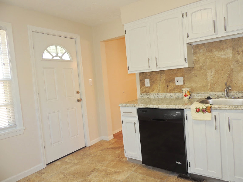 Beautifully Renovated 3BR Cape Cod in Shaker Heights – Spacious & Move-In Ready! Image