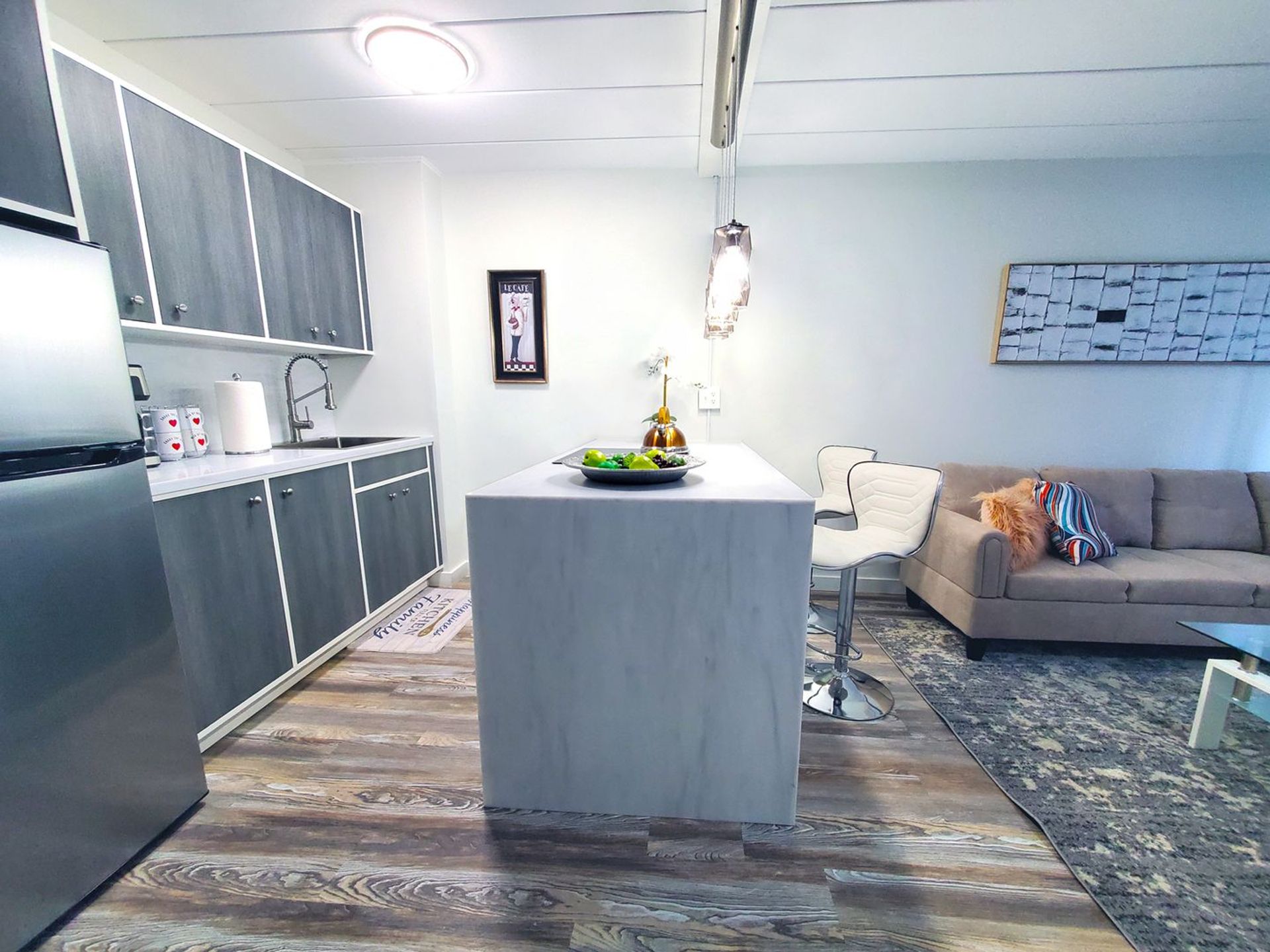 1 Bed and 1 Bath Apartments for Rent in Cleveland | Fully Renovated Image