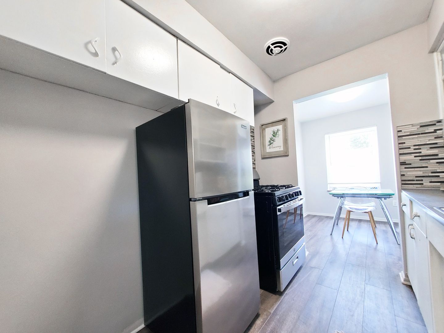 1 Bed – 1 Bath Apartment for Rent in Maple Heights | Newly Renovated! Image