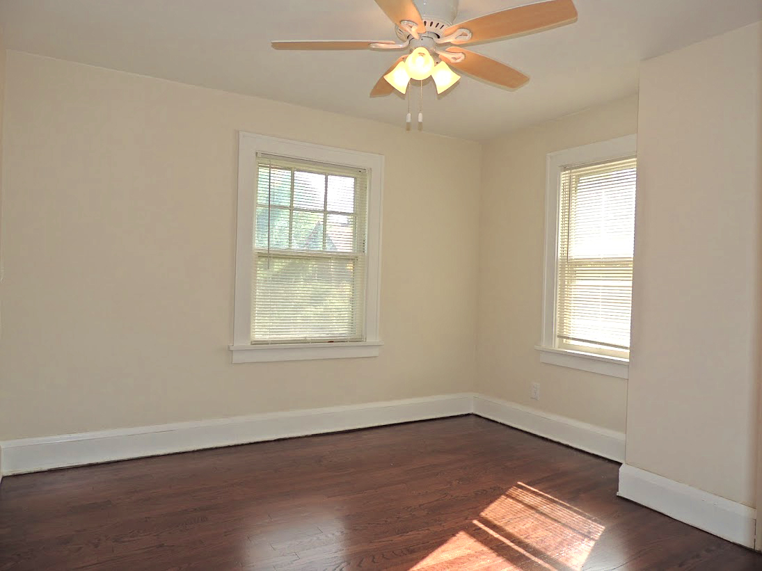 Move-In Ready! 3 Bed – 1 Bath Colonial for Rent in Cleveland Heights! Image