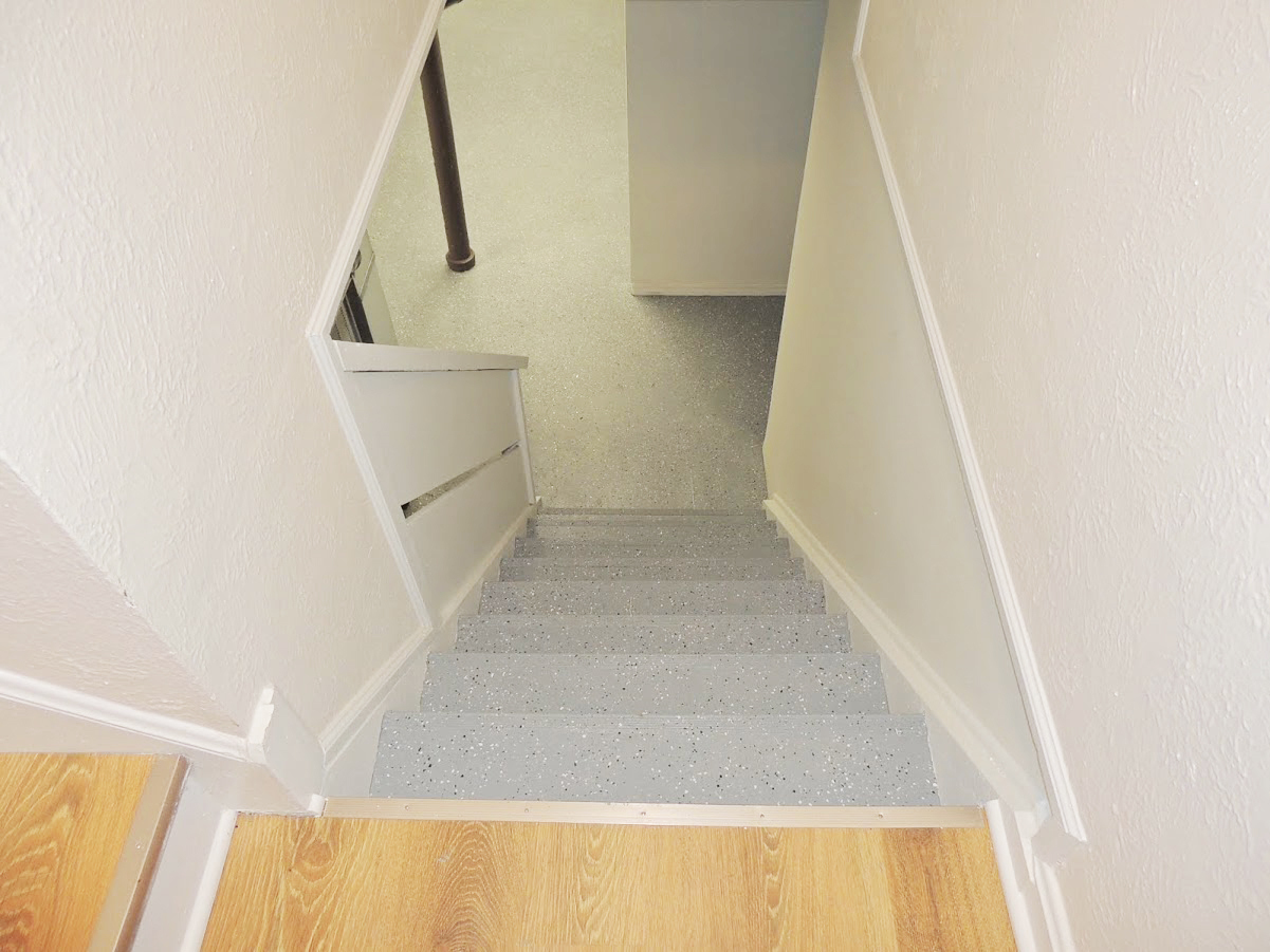 3 Bed – 1 Full Bath Cape Cod for Rent in Euclid | Unbelievably Beautiful! Image