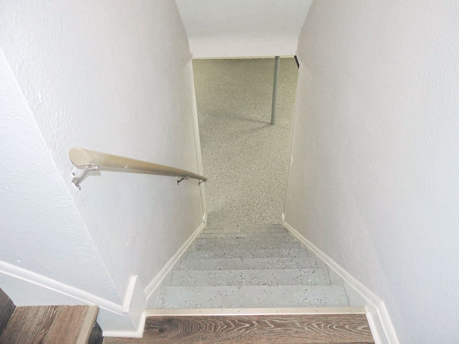 3 Bed – 1 Bath Cape Code for Rent in Maple Heights! Image