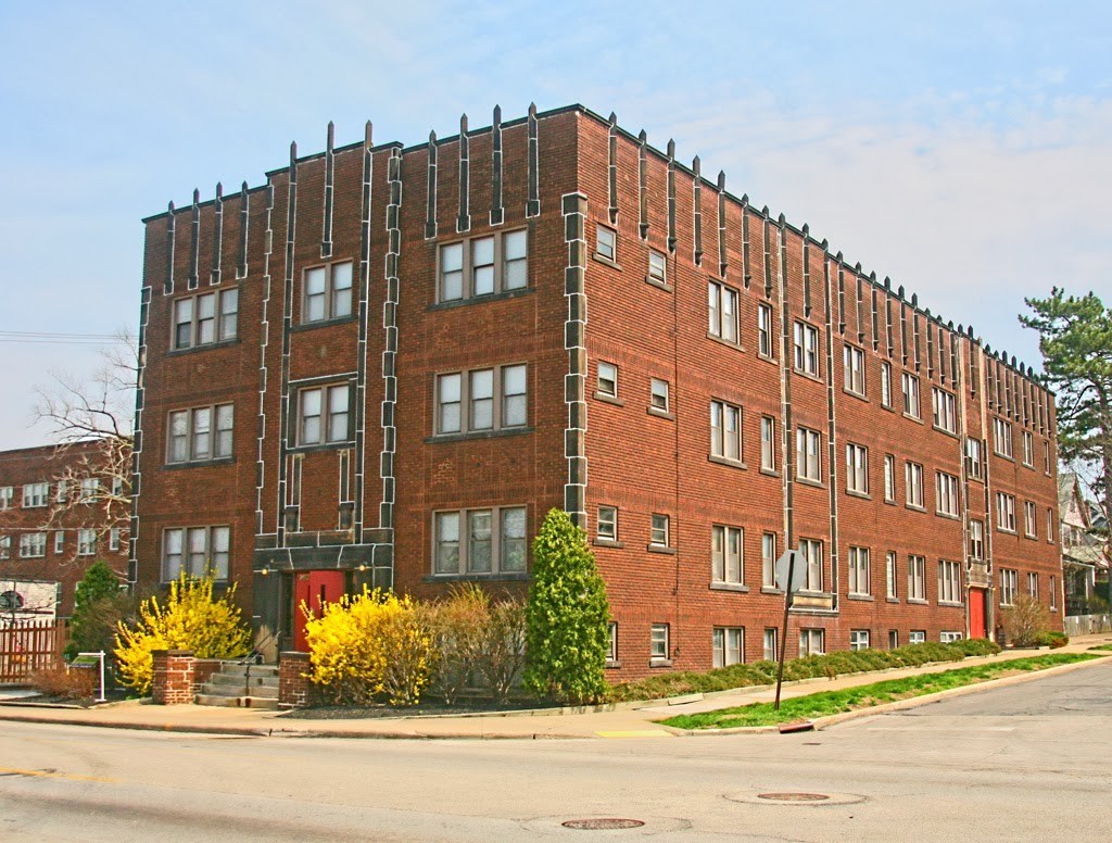 1 and 2-Bed Units for Rent – Prime Cleveland Heights Location! Image