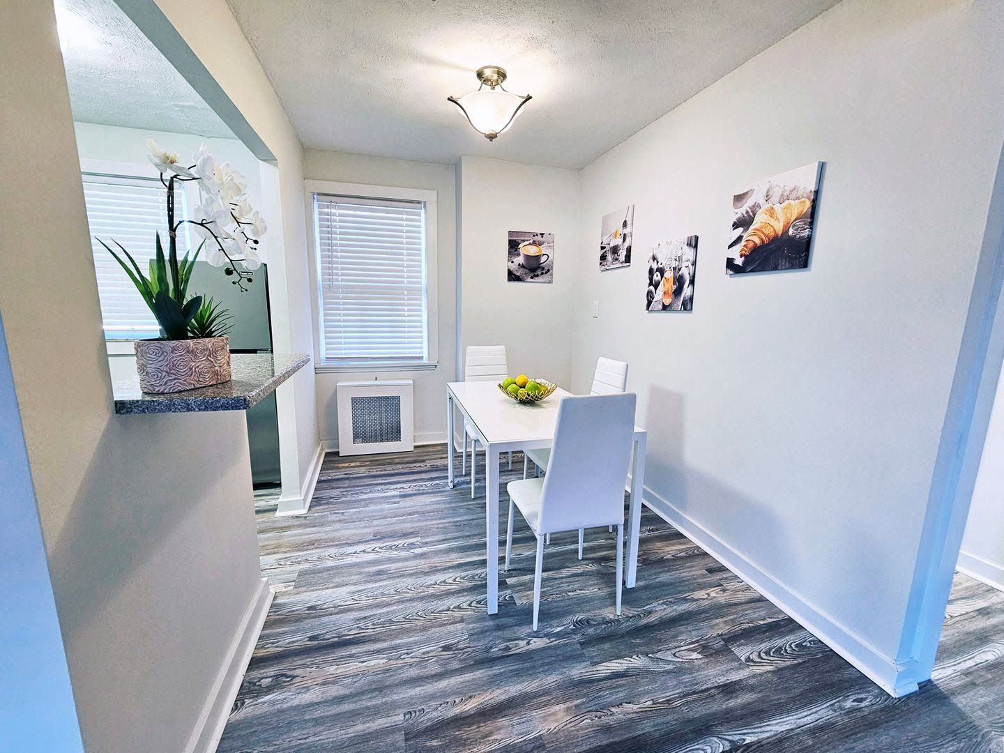 3 Bed and 2.5 Bath Apartments for Rent in Shaker Heights | Newly Renovated Image